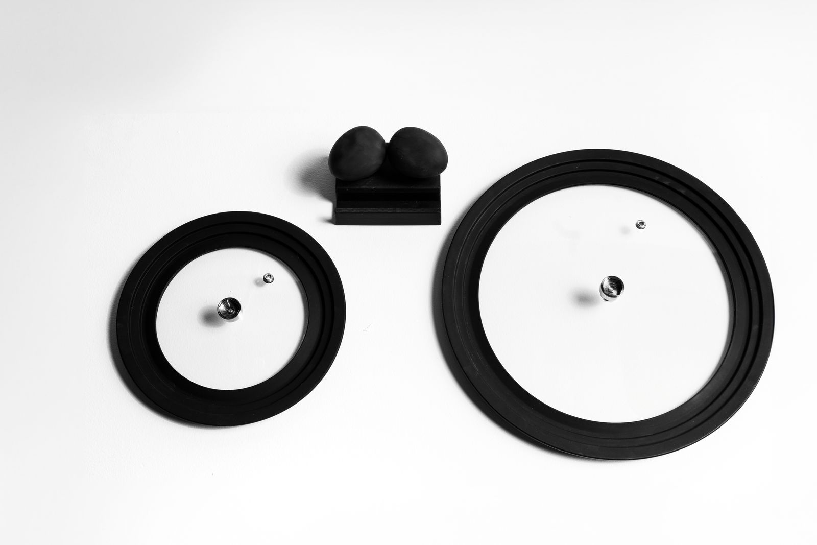 Liddy stackable lid set in black